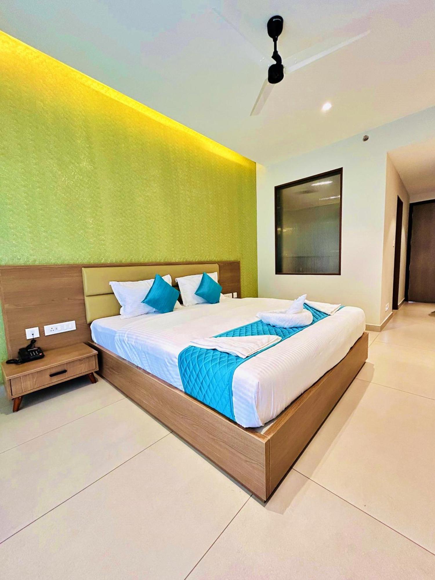Vaga Nakshathra Suites Vagamon Exteriör bild