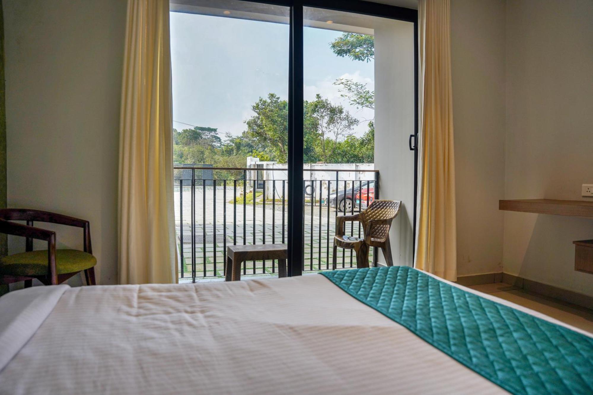 Vaga Nakshathra Suites Vagamon Exteriör bild