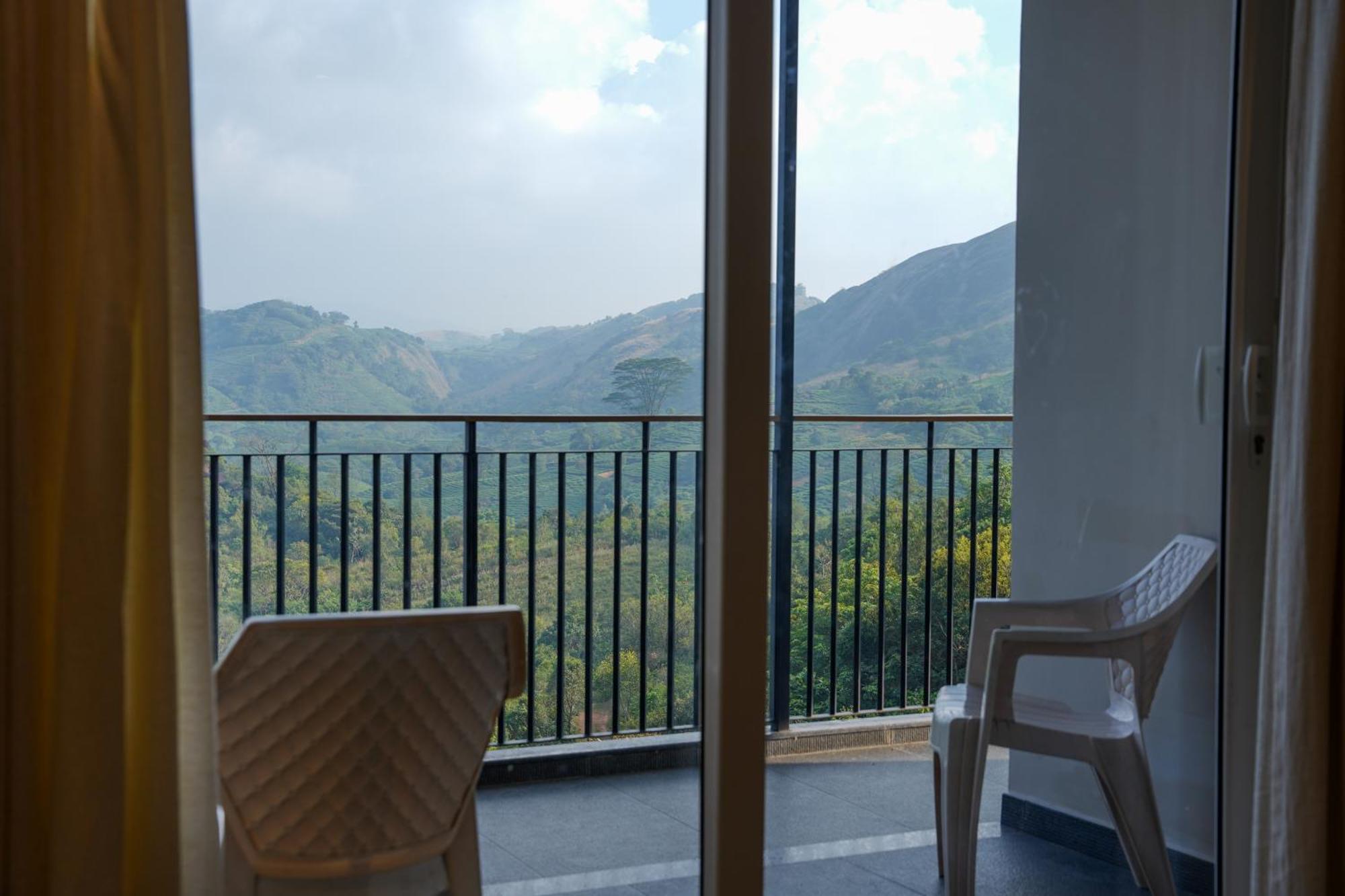 Vaga Nakshathra Suites Vagamon Exteriör bild